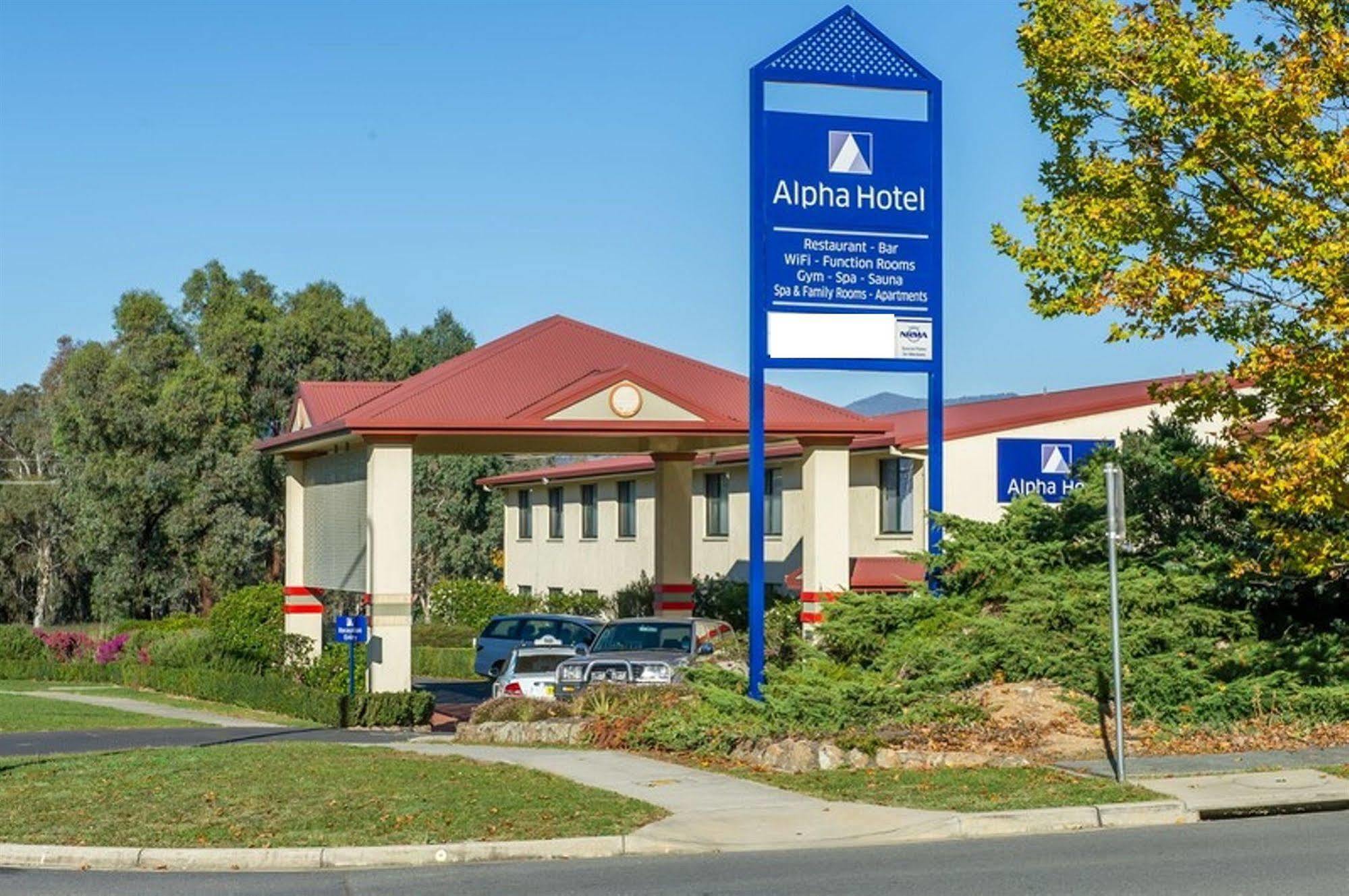 Alpha Hotel Canberra Extérieur photo